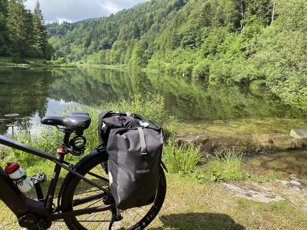 Stunning lakes for e-biking in Austria