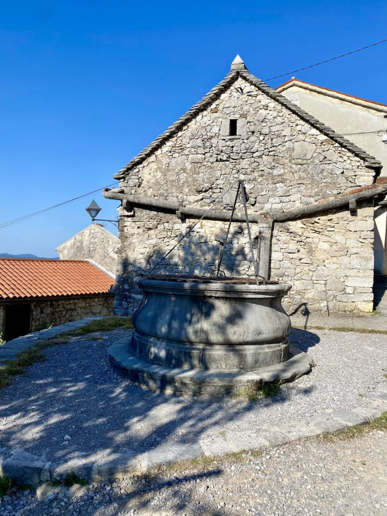 Stanjel, Slovenia